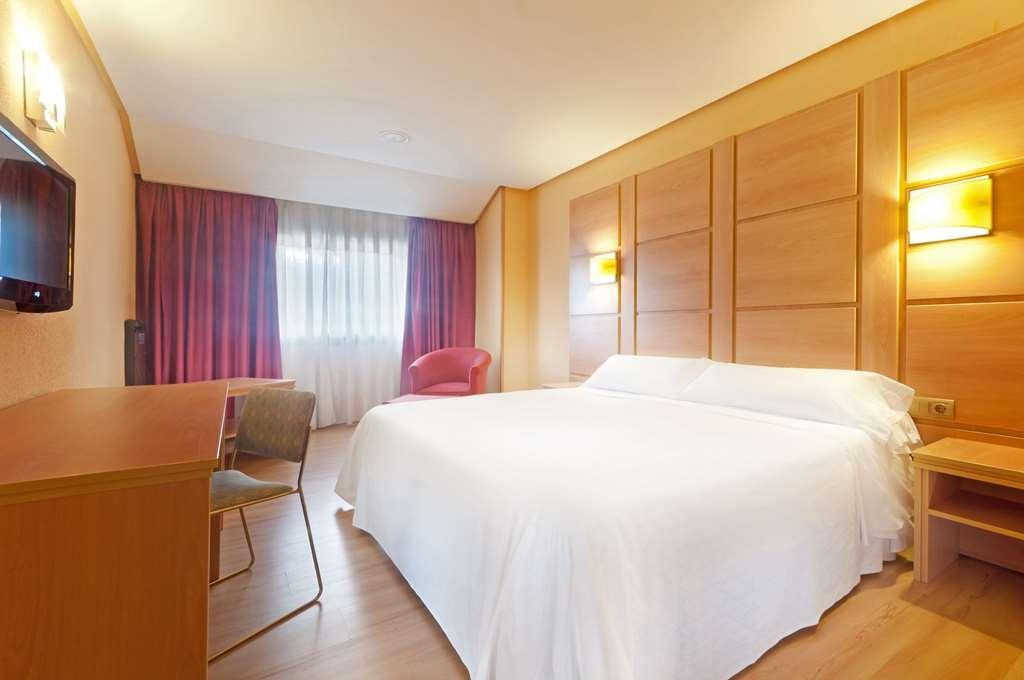 Hotel Puertollano Chambre photo